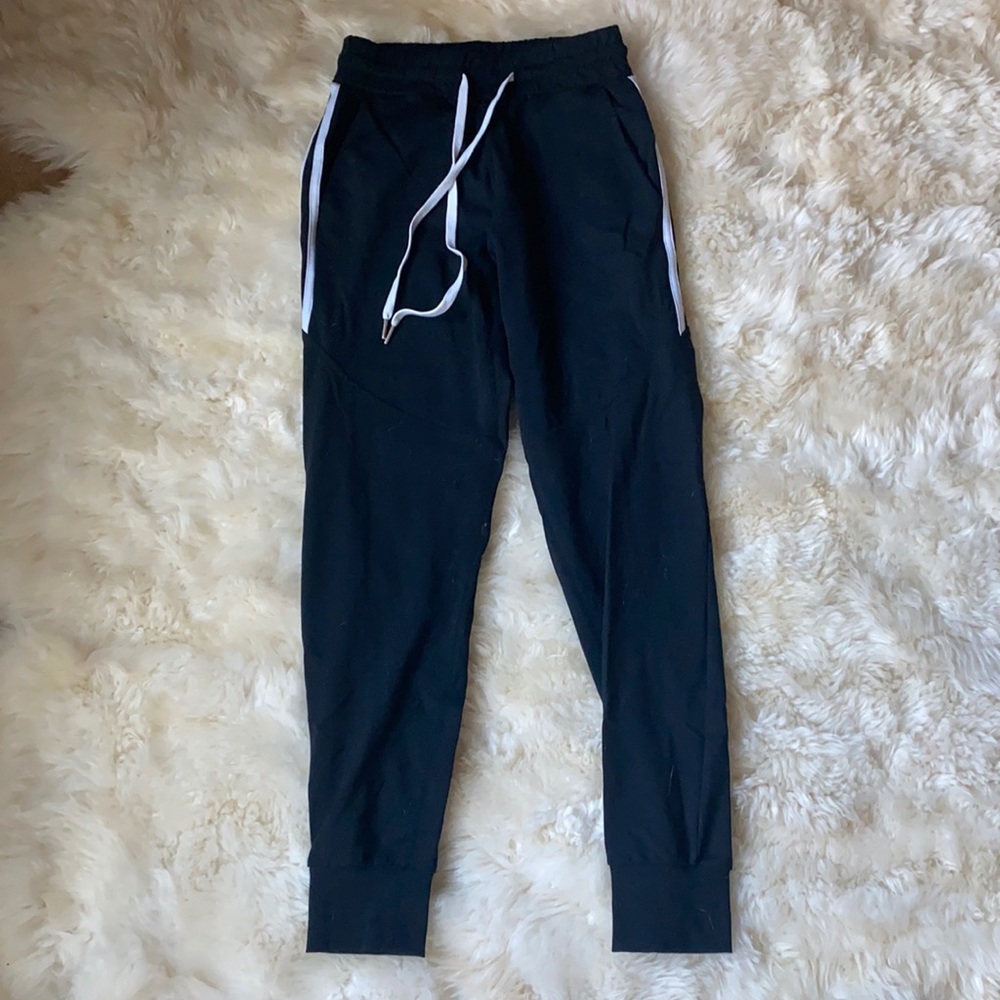 Buffbunny joggers
